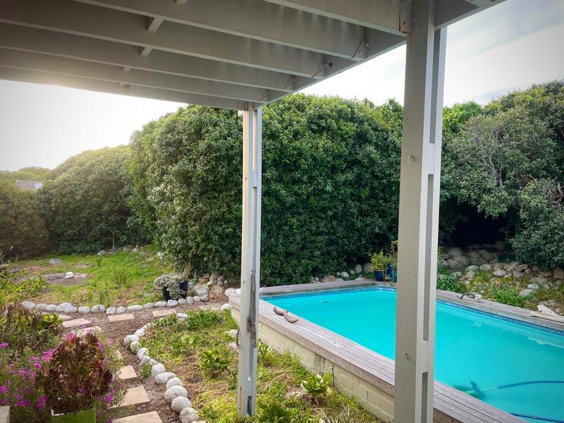 To Let 3 Bedroom Property for Rent in Kommetjie Western Cape